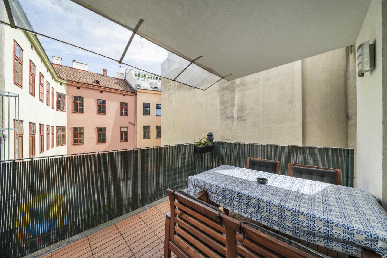 17 C&J'S Apartment Wien Eksteriør billede